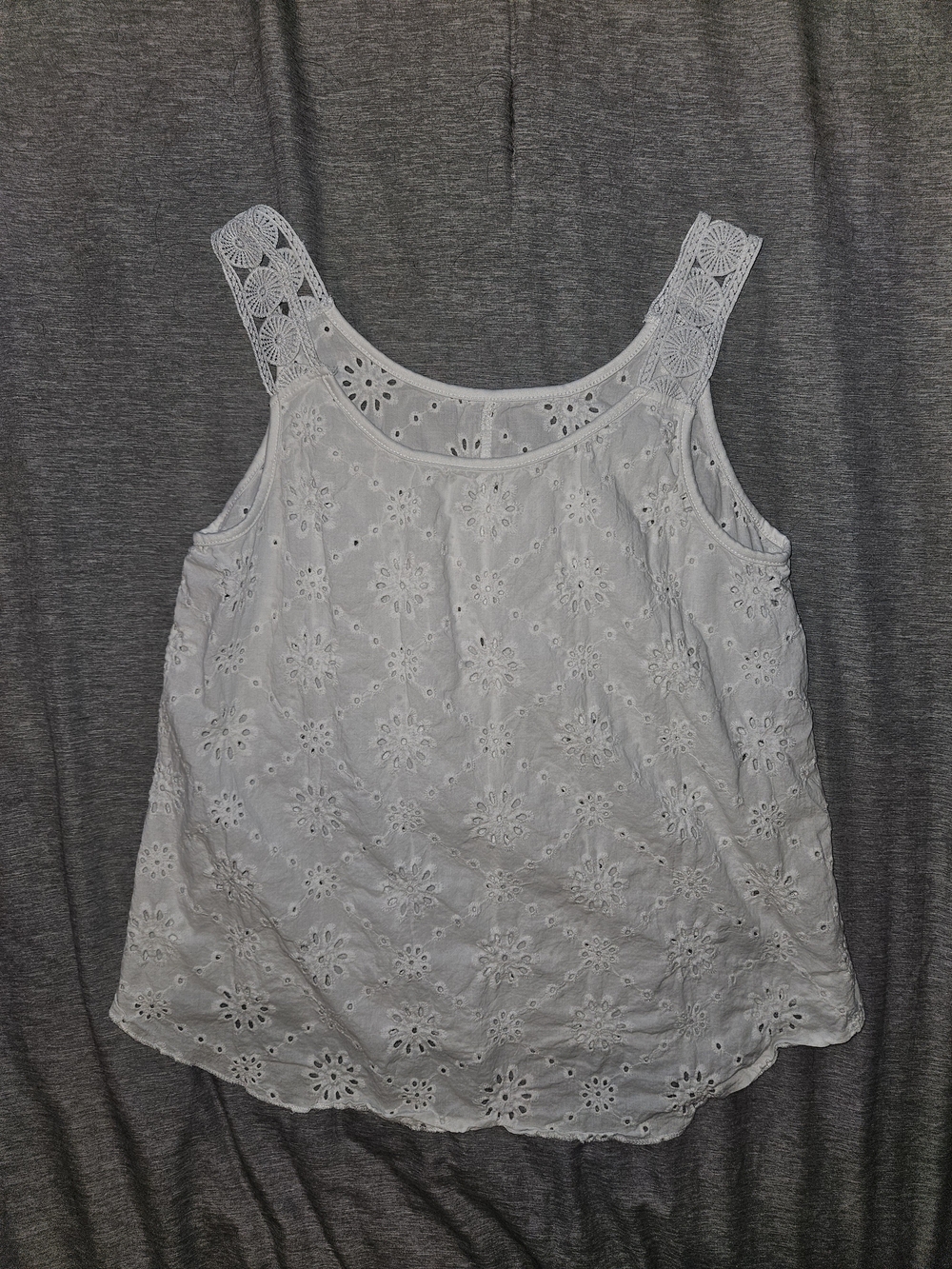 White Eyelet Lace Sleeveless Tank Top